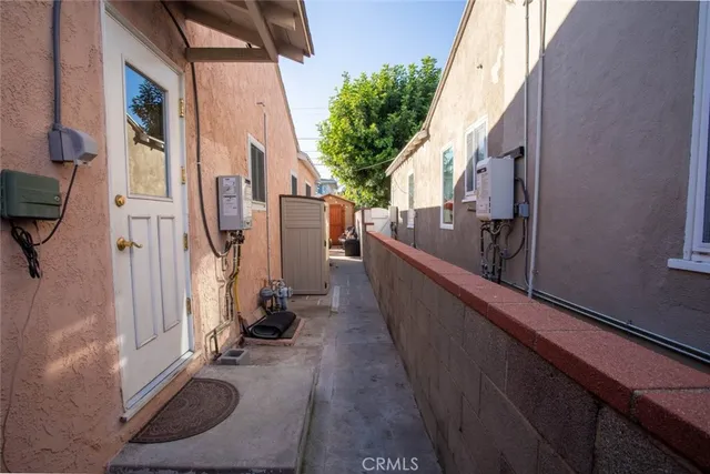 $950,000 | 1505 North Rose Street, Burbank, CA 91505