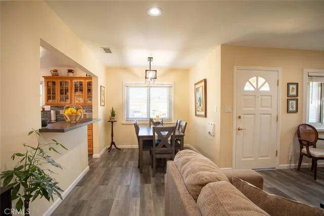 $950,000 | 1505 North Rose Street, Burbank, CA 91505