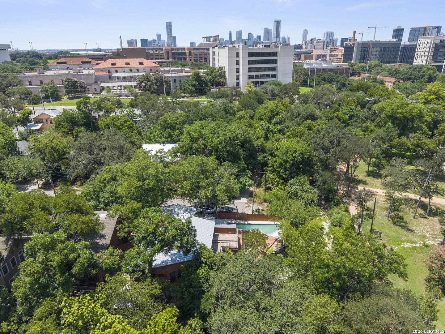 800 Leonard Street Austin, TX 78705 - Photo 5 of 60