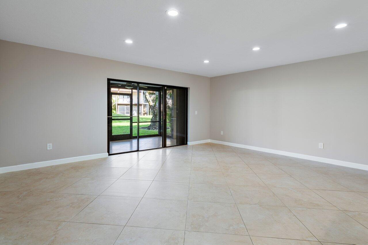 21785 Cypress Drive, Unit 46F Boca Raton, FL 33433 - Photo 15 of 49 017-21785CypressDrive-BocaRaton-FL-33433
