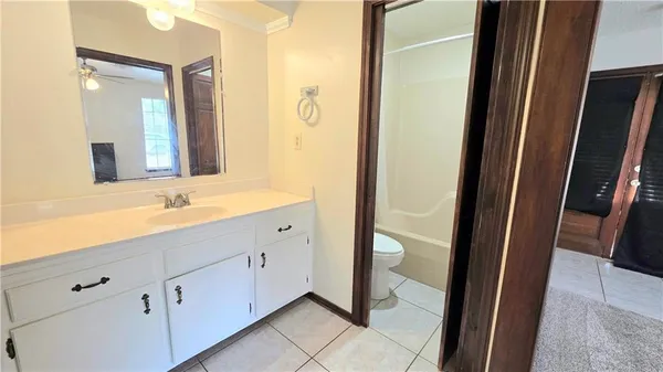 $1,800 | 106 Gondrella Drive, Belle Chasse, LA 70037