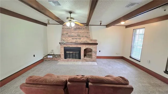 $1,800 | 106 Gondrella Drive, Belle Chasse, LA 70037