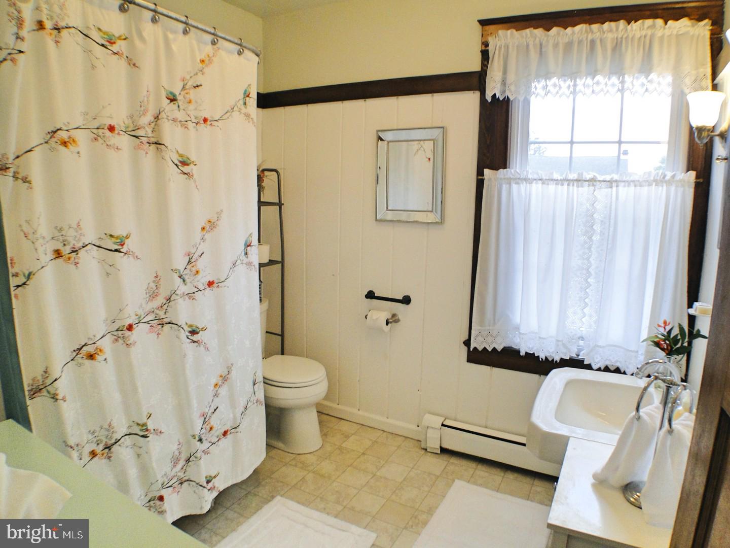 42 South Pennell Road Media, PA 19063 - Photo 24 of 34 Bathroom