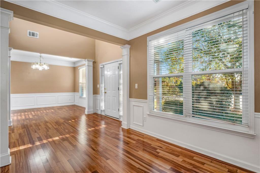 11380 Crossington Road Alpharetta, GA 30005 - Photo 3 of 17