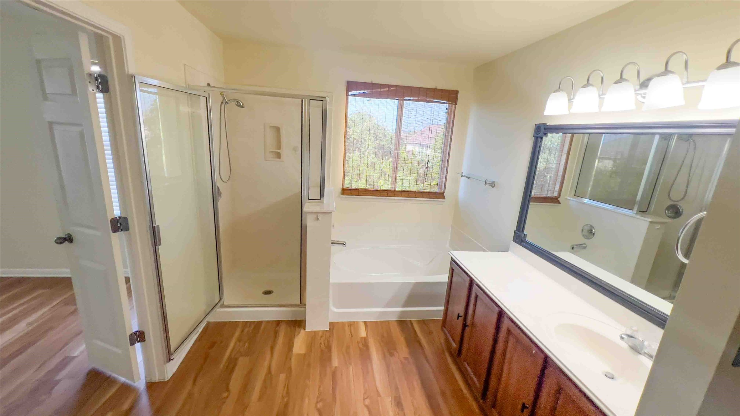 709 Rusk Road Round Rock, TX 78665 - Photo 14 of 29 Primary Bath