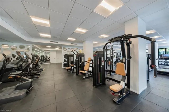 $6,925 | 1111 Central Avenue, Unit 401, Naples, FL 34102