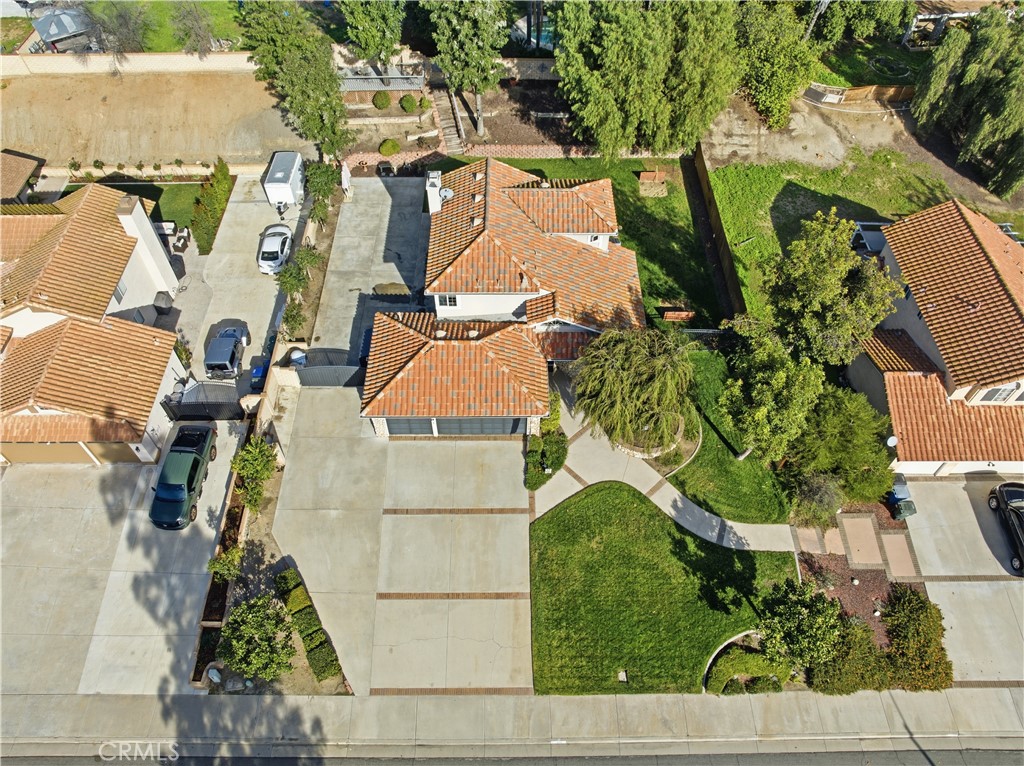 276 Cottonwood Avenue Riverside, CA 92506 - Photo 64 of 69 an aerial view of residential house with outdoor space and swimming pool