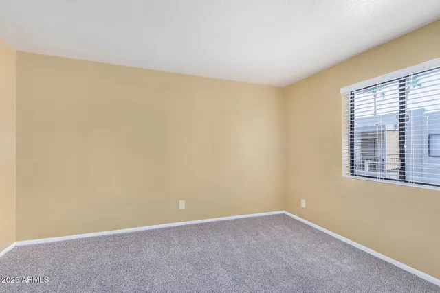 $209,500 | 16635 North Cave Creek Road, Unit 215, Phoenix, AZ 85032