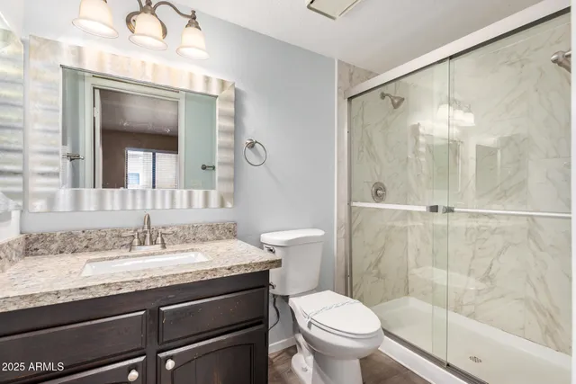 $209,500 | 16635 North Cave Creek Road, Unit 215, Phoenix, AZ 85032