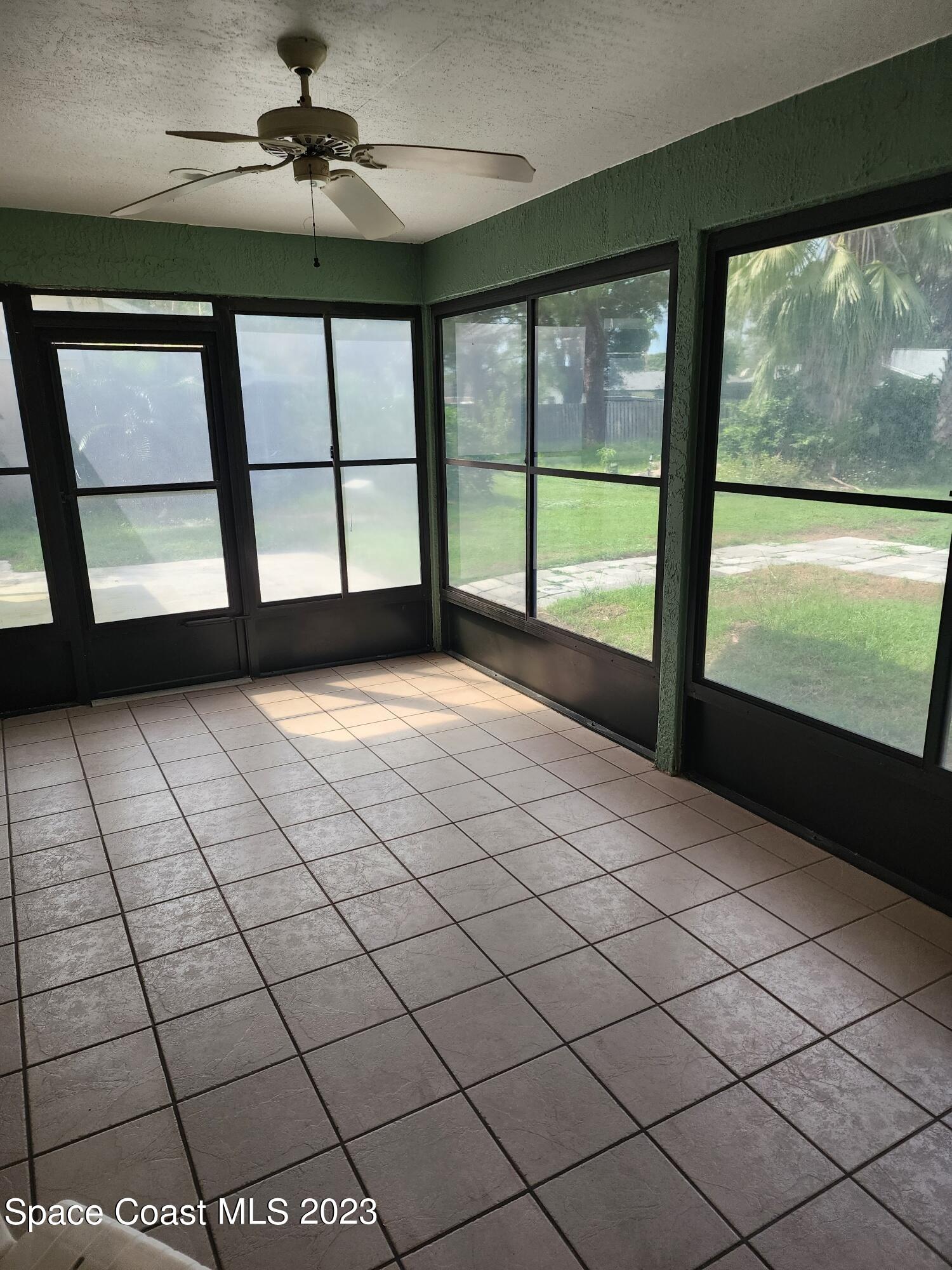 708 Fishtail Palm Boulevard Melbourne, FL 32901 - Photo 26 of 33 a view of an empty room and window