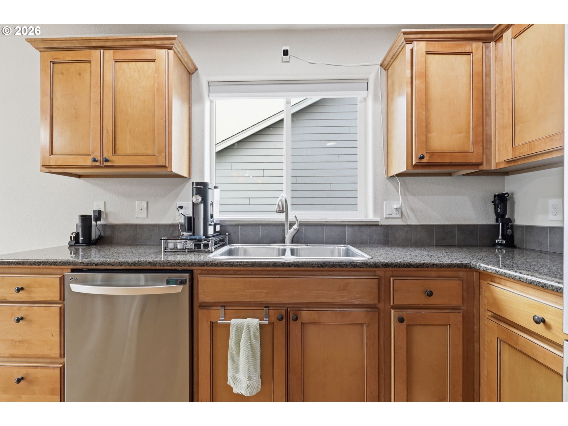 948 Salamander Road Southeast Jefferson, OR 97352 - Photo 6 of 40