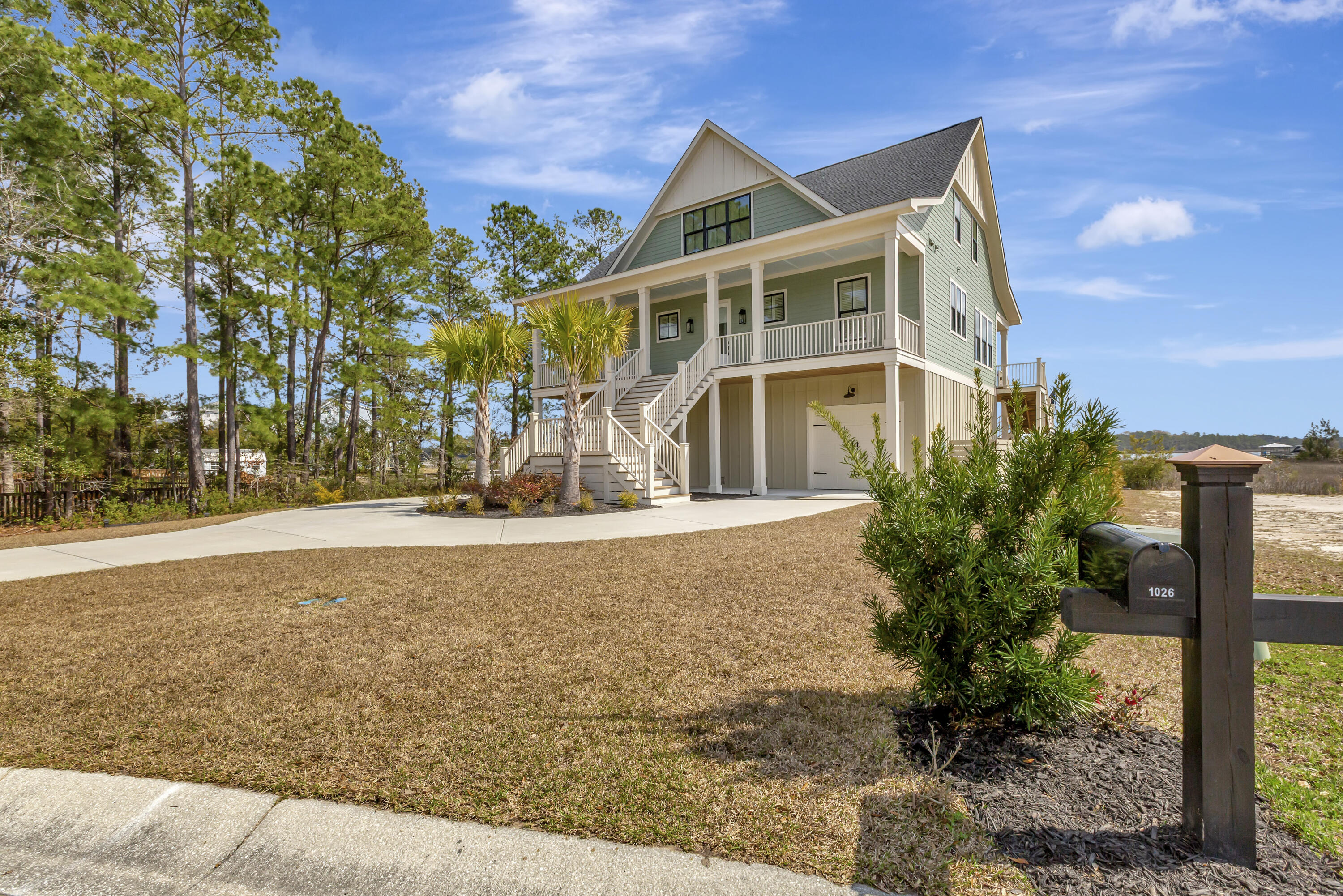 1026 Jervey Point Road Wando, SC 29492 - Photo 5 of 60