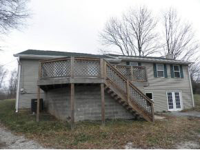 3442 South Knightridge Road Bloomington, IN 47401 - Photo 2 of 4