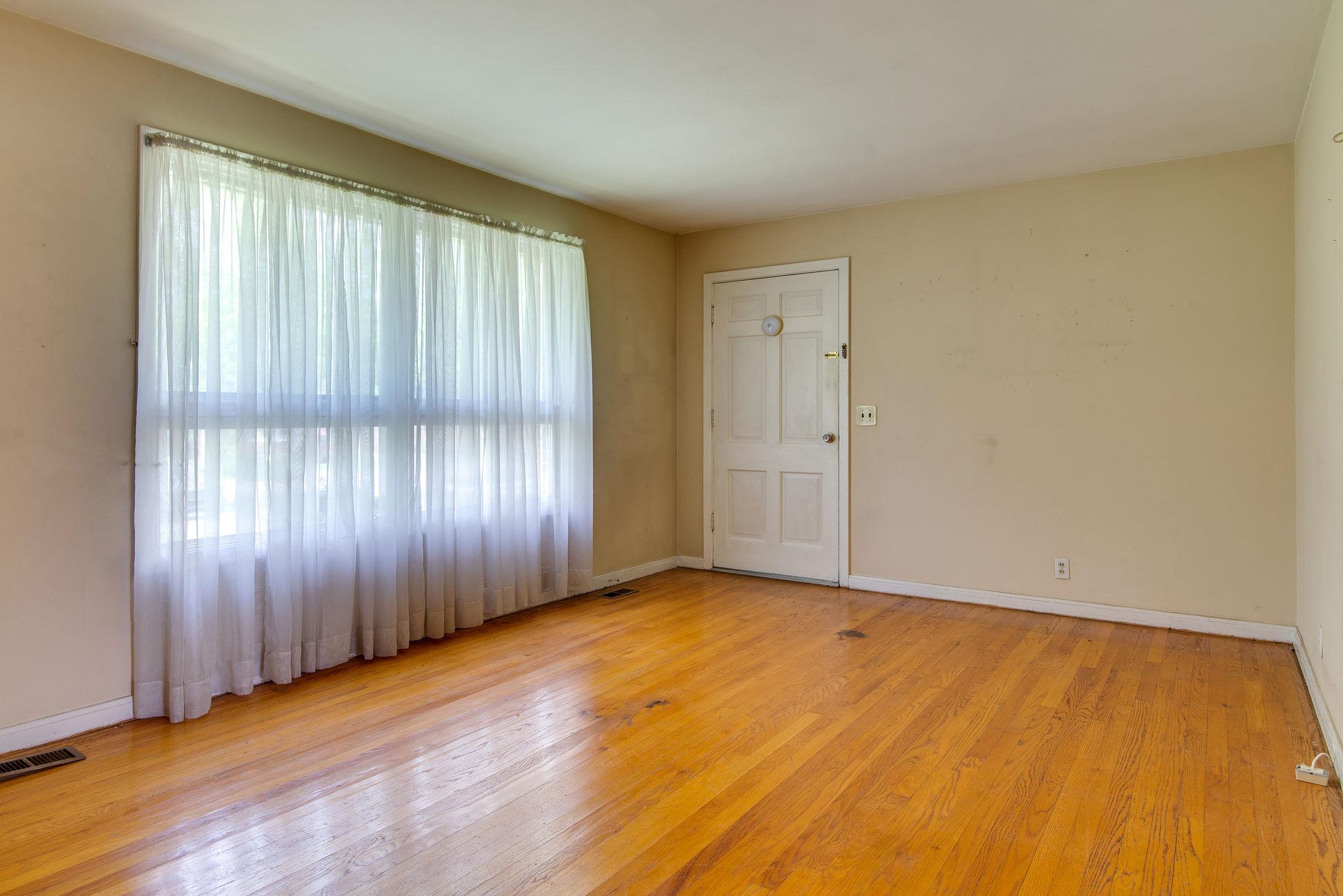 541 American Road Nashville, TN 37209 - Photo 7 of 28 Gallery Image 7