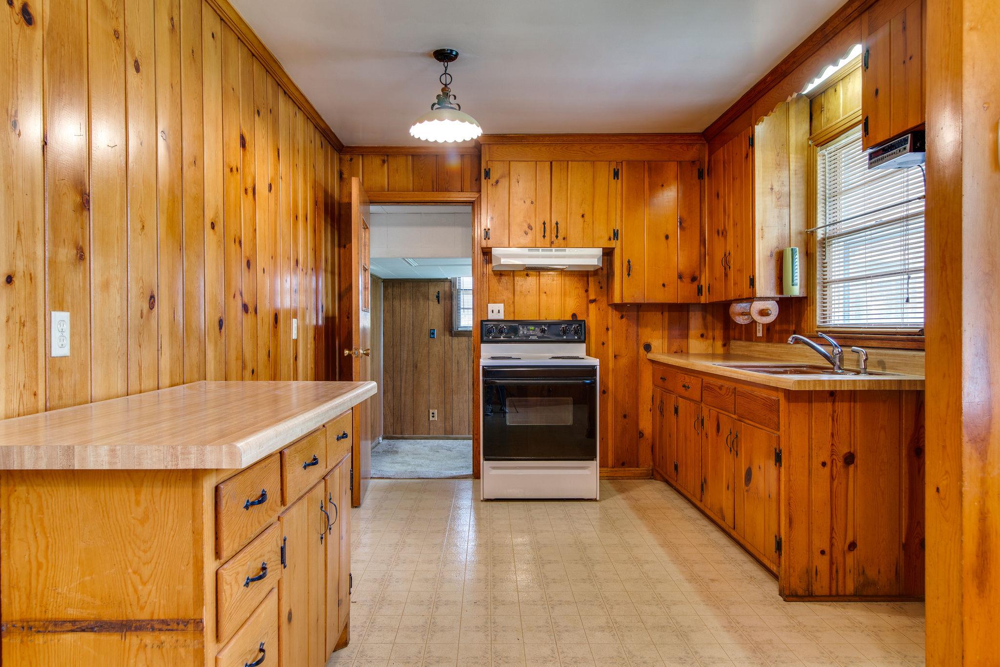 541 American Road Nashville, TN 37209 - Photo 10 of 28 Gallery Image 10