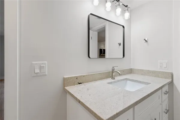 $1,850 | 15 Plantation Drive, Unit 102, Vero Beach, FL 32966