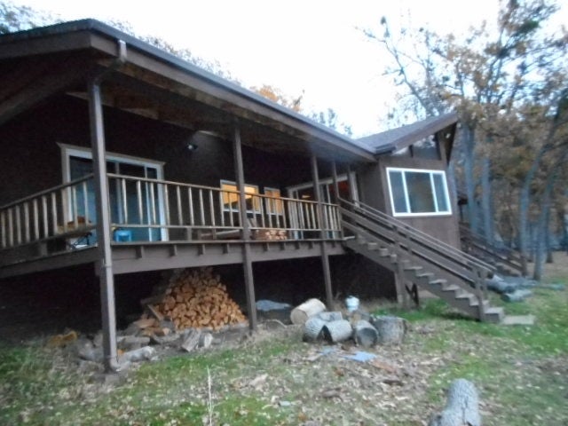 27134 Copco Road Montague, CA 96064 - Photo 2 of 7 Gallery Image 2