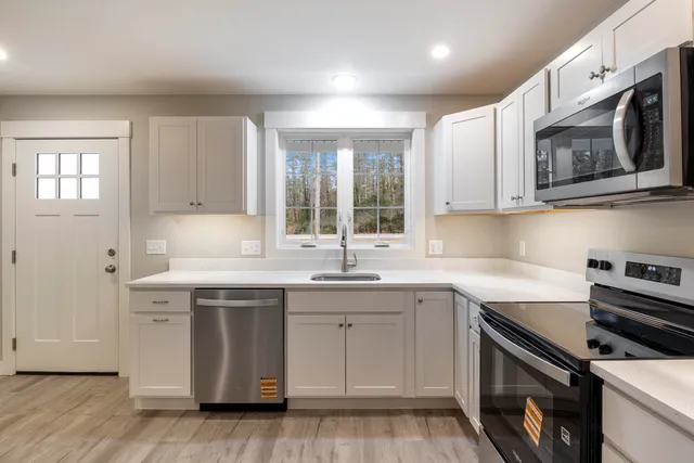 $350,000 | 328 Ossipee Trail West, Unit 4, Standish, ME 04084