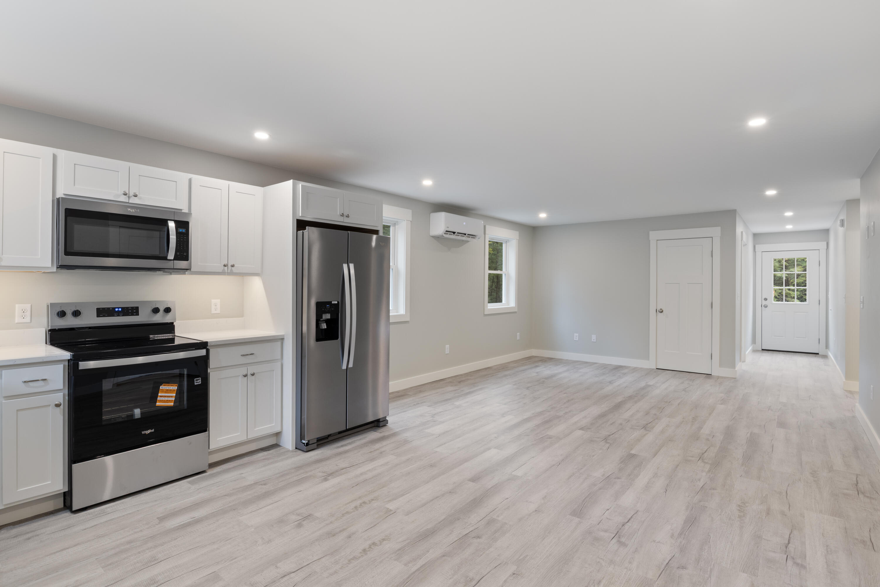 328 Ossipee Trail West, Unit 4 Standish, ME 04084 - Photo 8 of 23 322_Ossipee_Trail_W_05