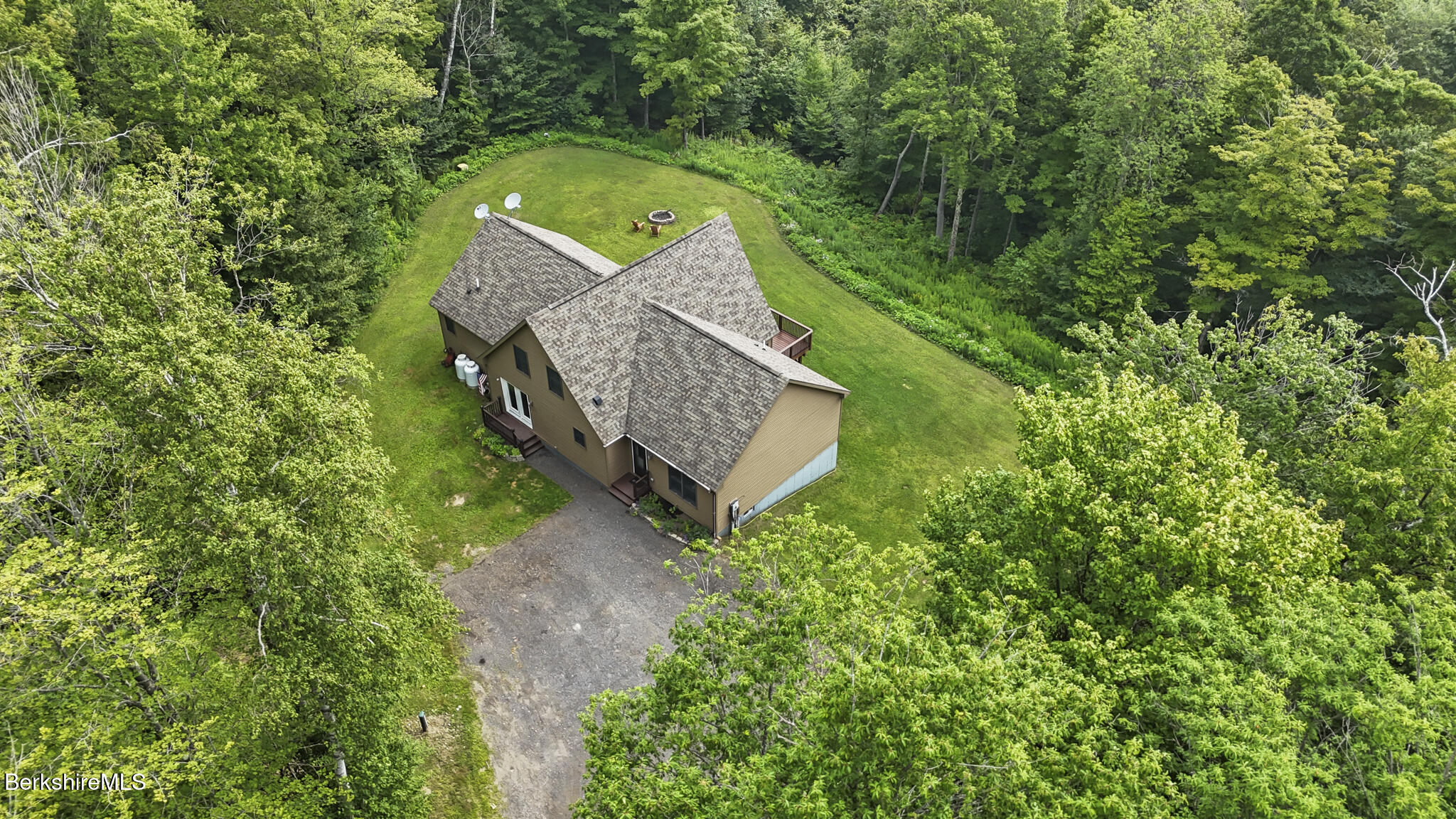 230 Curran Road Cheshire, MA 01225 - Photo 18 of 39 230 Curran Rd, Cheshire_Done005