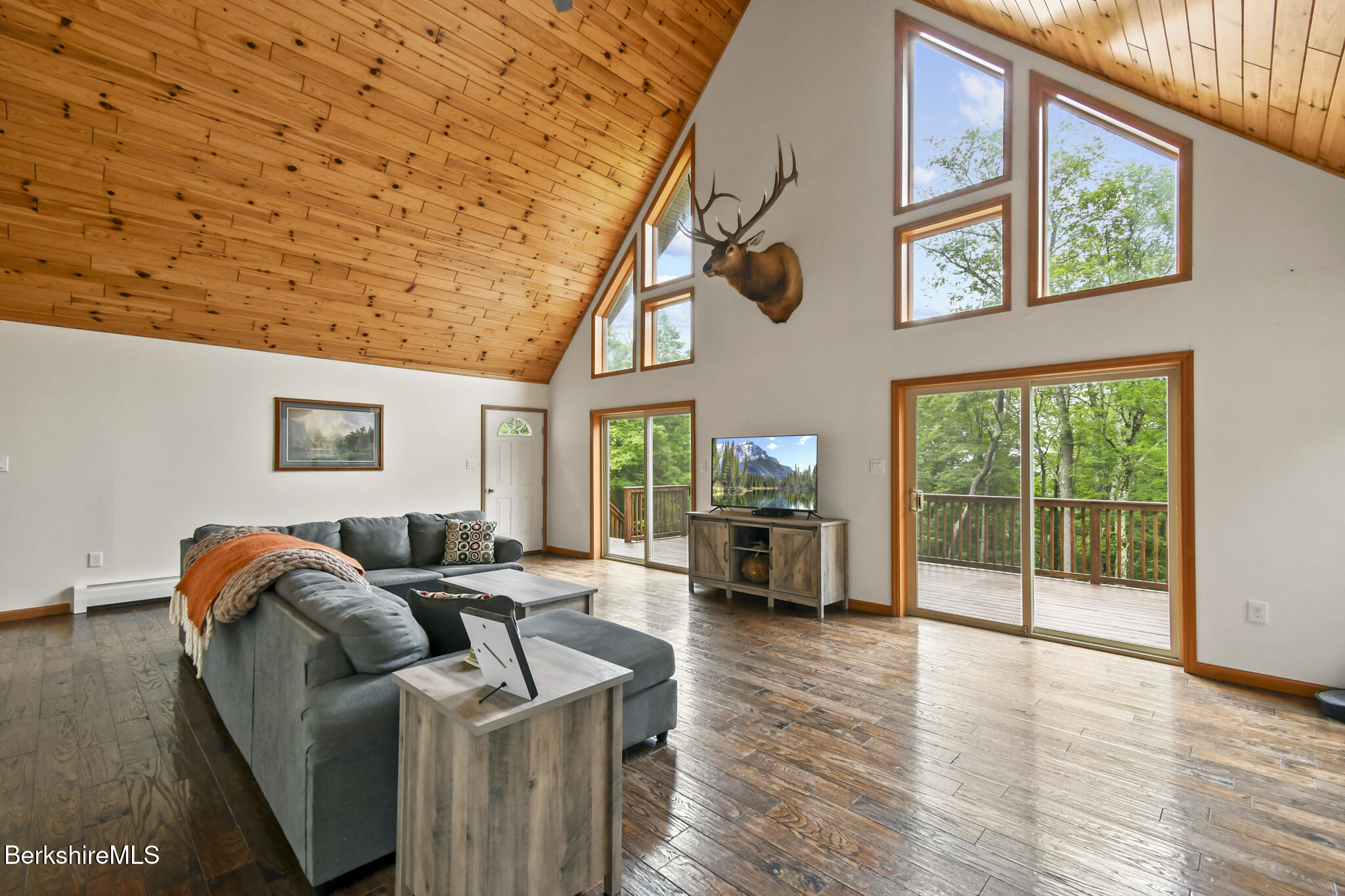 230 Curran Road Cheshire, MA 01225 - Photo 19 of 39 230 Curran Rd, Cheshire_Done007
