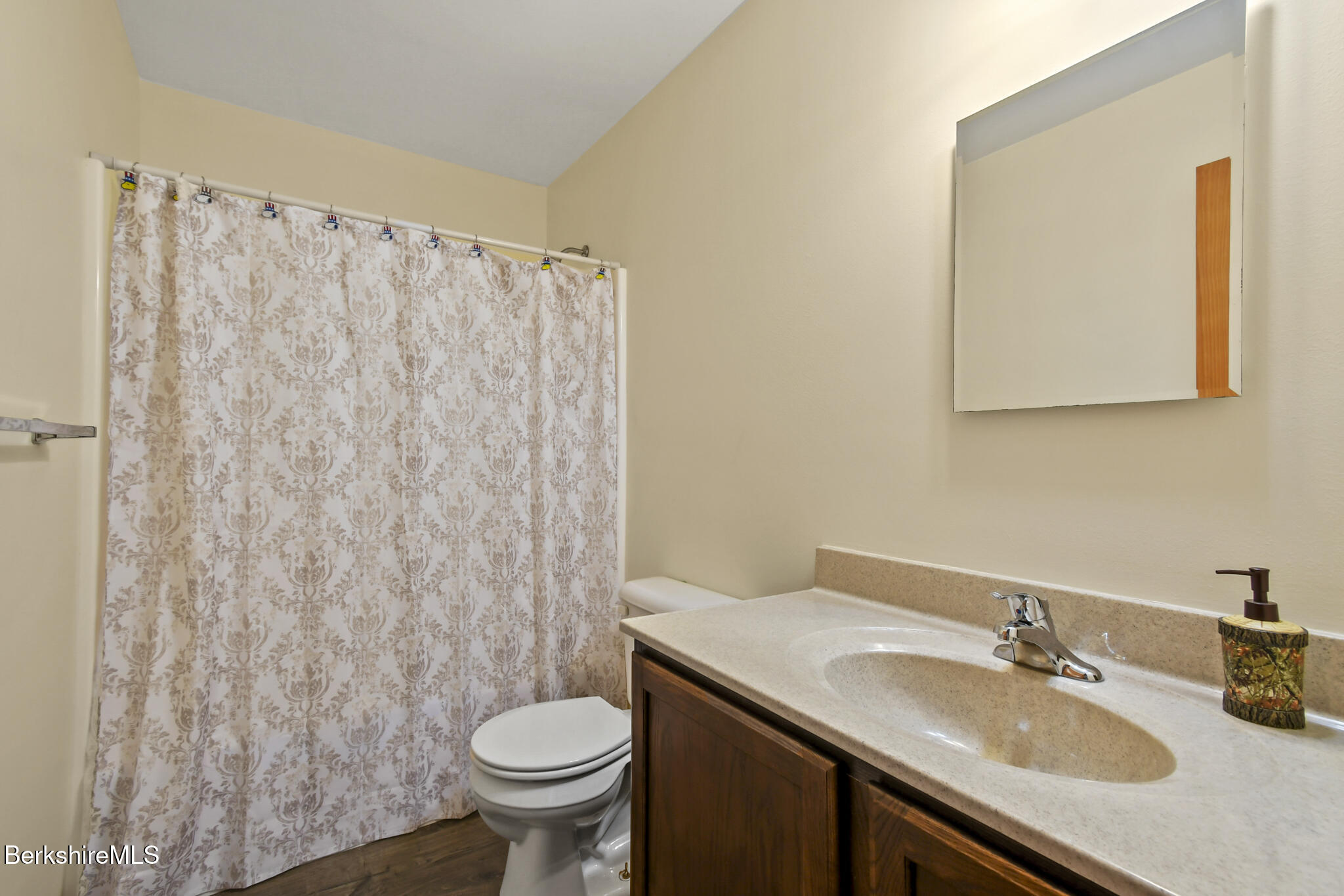 230 Curran Road Cheshire, MA 01225 - Photo 27 of 39 230 Curran Rd, Cheshire_Done014