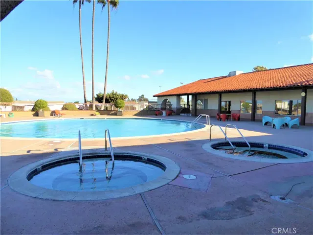 a view of an outdoor space