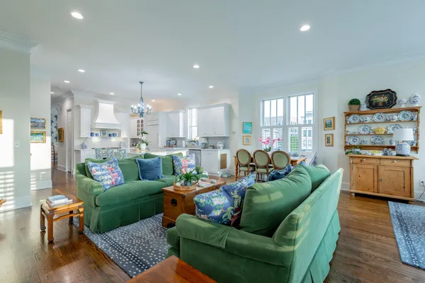 $1,950,000 | 299 Cherry Street, Chattanooga, TN 37403