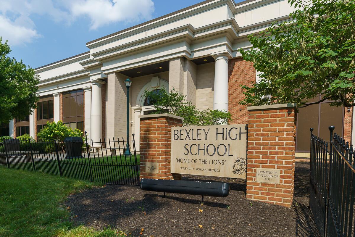 150 South Cassingham Road Columbus, OH 43209 - Photo 36 of 52 Bexley HS