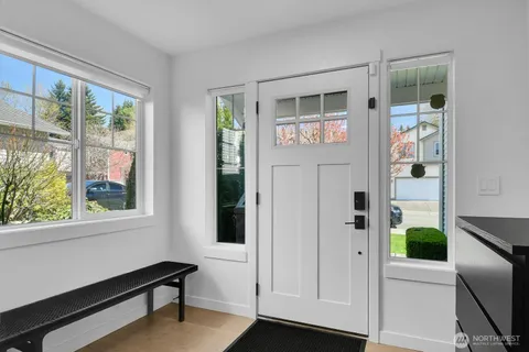 $889,900 | 131 Glennwood Place Northeast, Renton, WA 98056