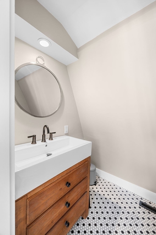 3 State Street Marblehead, MA 01945 - Photo 31 of 36 Gallery Image 31