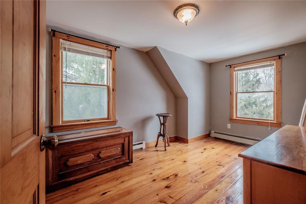 313 Tuttle Road Cumberland, ME 04021 - Photo 25 of 35 1st Bedroom - Hardwood Floors