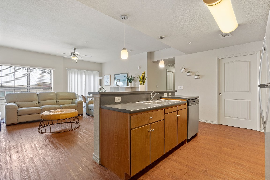 5117 North Lamar Boulevard, Unit 104 Austin, TX 78751 - Photo 11 of 19