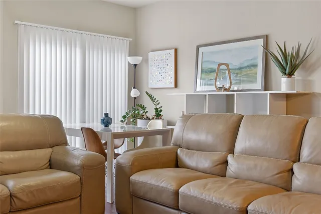 $1,095 | 5117 North Lamar Boulevard, Unit 104, Austin, TX 78751