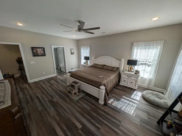 $899,900 | 6526 Bay Gully Road, Aynor, SC 29511