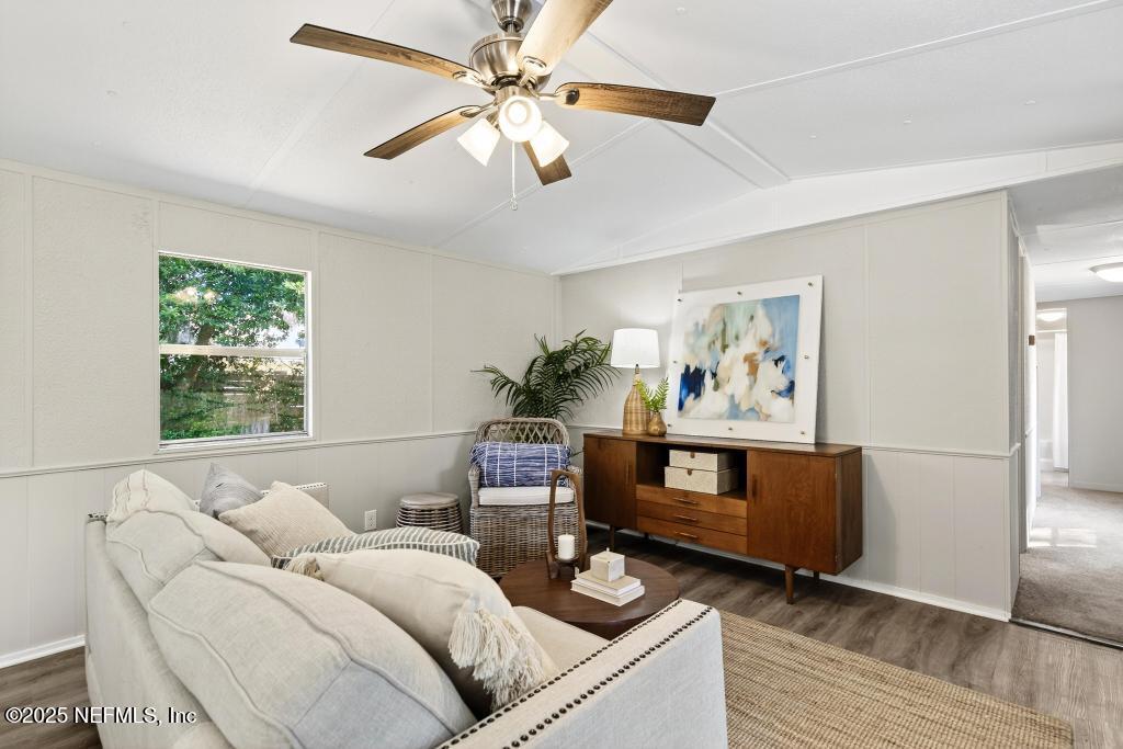 28 Neighbors Cove Road Orange Park, FL 32065 - Photo 14 of 56 a living room with furniture