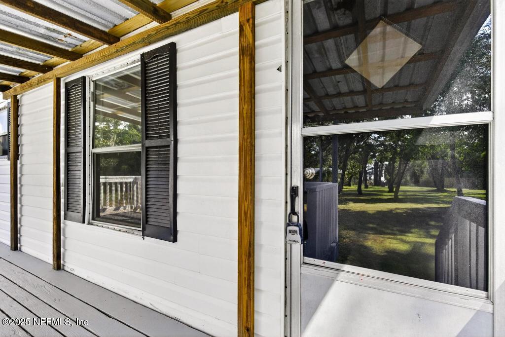 28 Neighbors Cove Road Orange Park, FL 32065 - Photo 9 of 56 28 Neighborhood Cove Rd-15