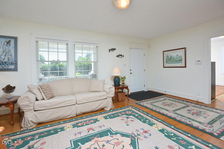 1814 Chapel Hill Road Durham, NC 27707 - Photo 6 of 33