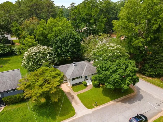 $399,999 | 1060 Pinedale Drive, Smyrna, GA 30080