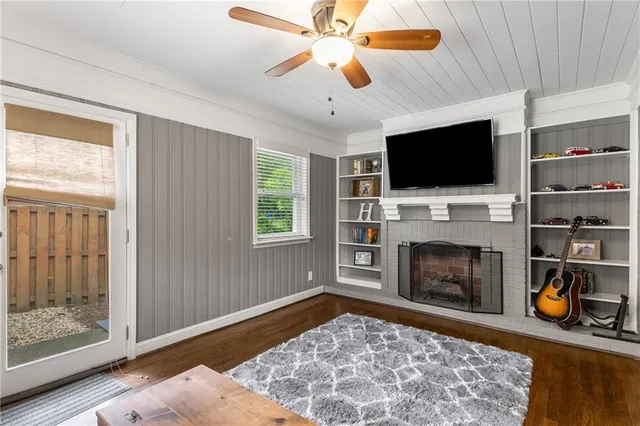 $399,999 | 1060 Pinedale Drive, Smyrna, GA 30080