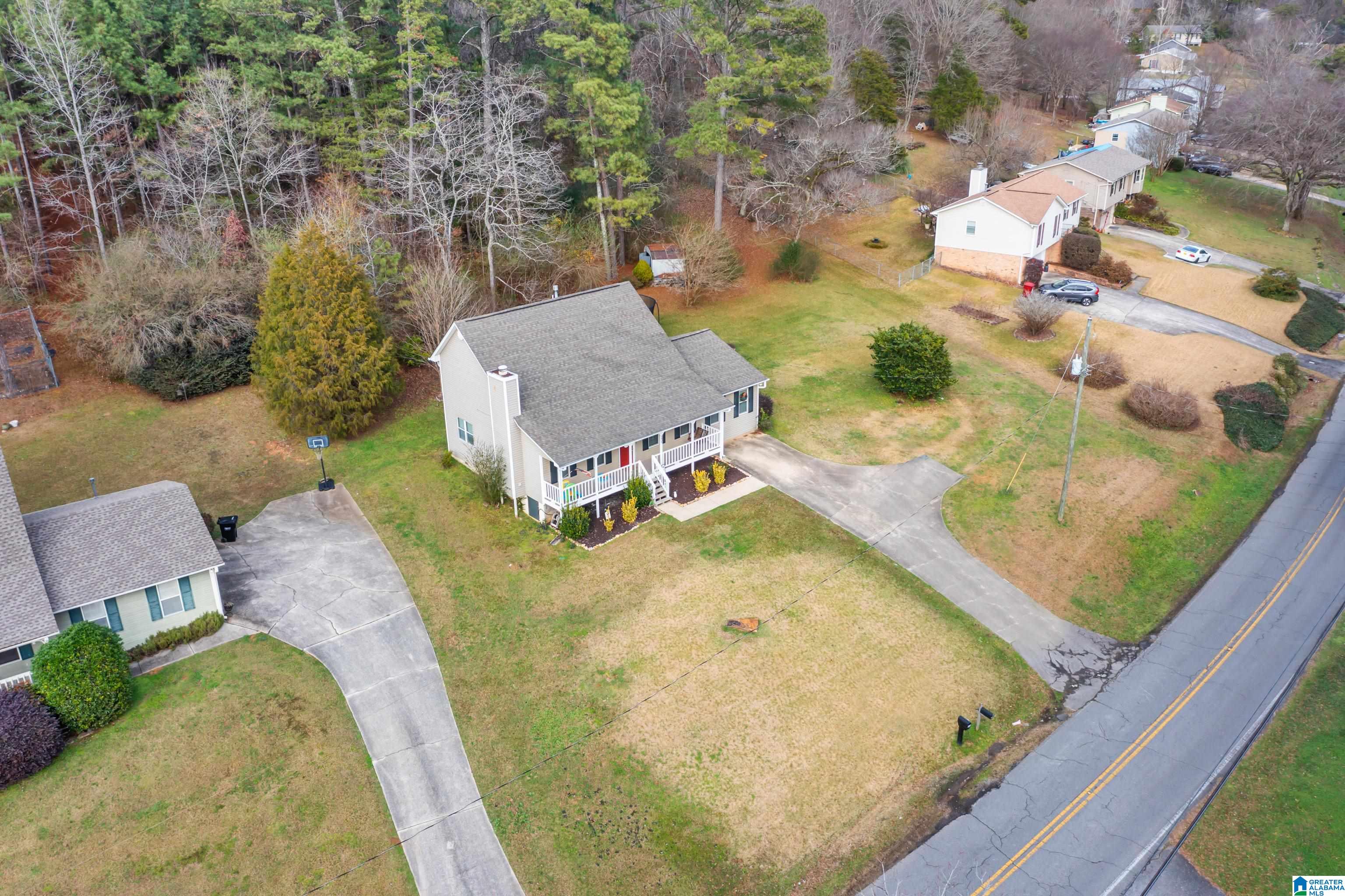 6455 Tyler Loop Road Pinson, AL 35126 - Photo 4 of 37