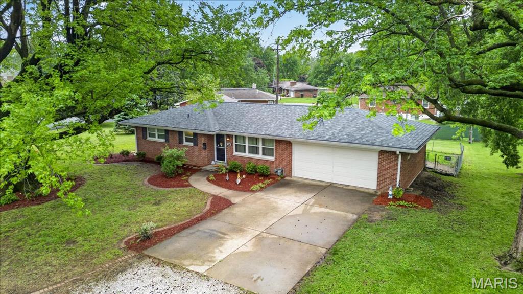 100 Blue Ridge Drive Belleville, IL 62223 - Photo 23 of 27