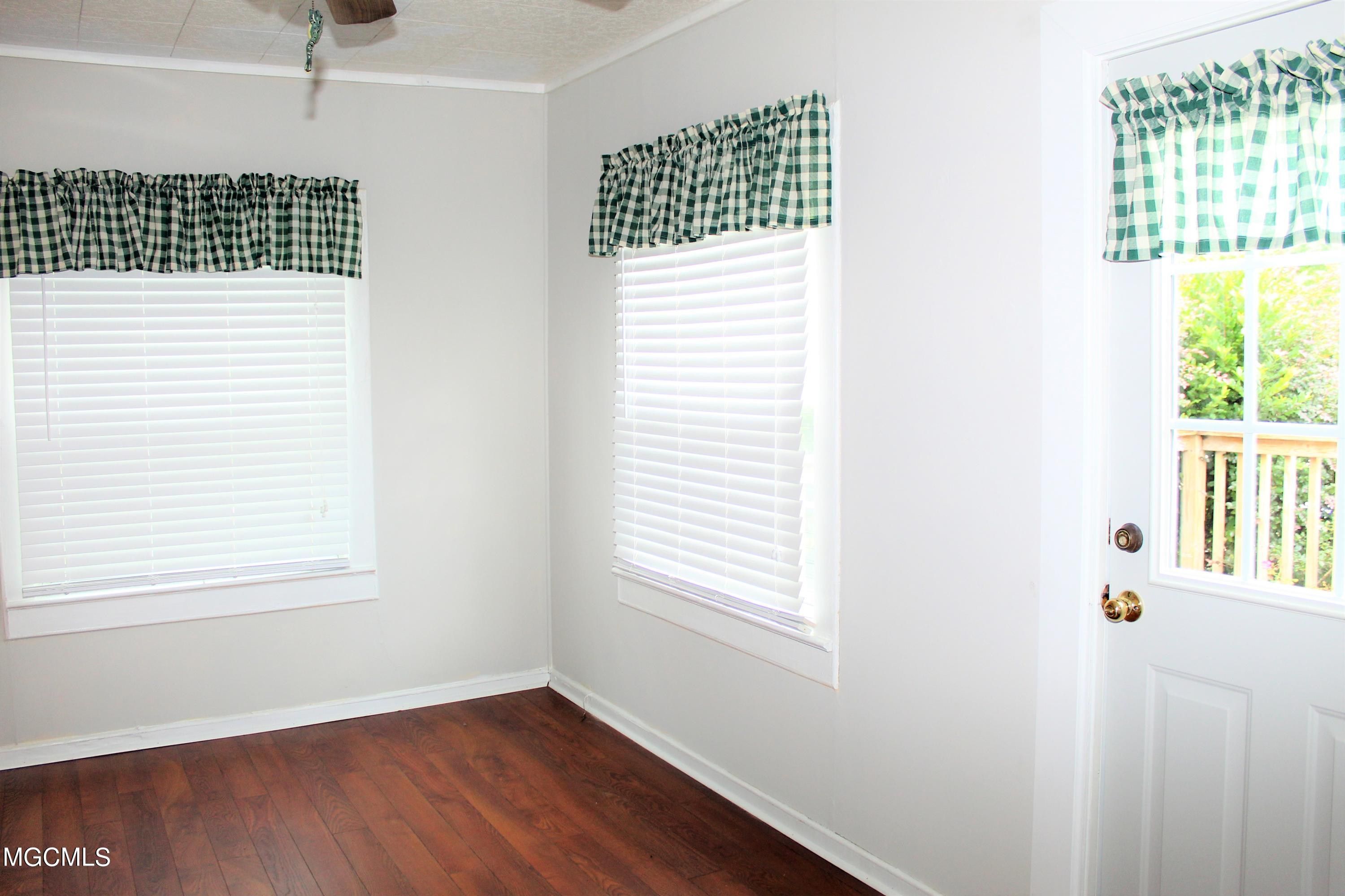 444 Ratliff Street Lucedale, MS 39452 - Photo 6 of 18 IMG_9640