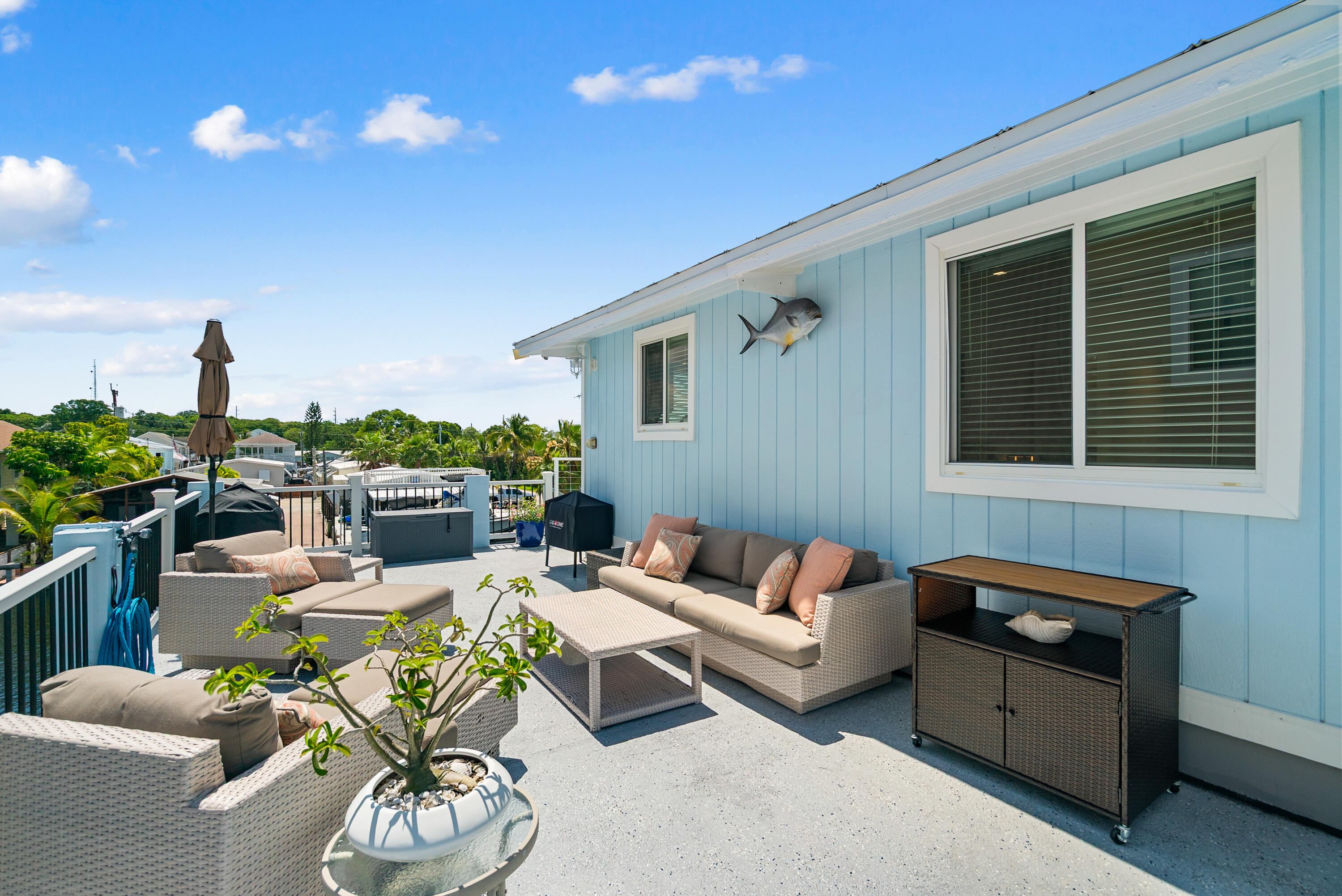 1 Snipe Road Key Largo, FL 33037 - Photo 21 of 44 Side deck