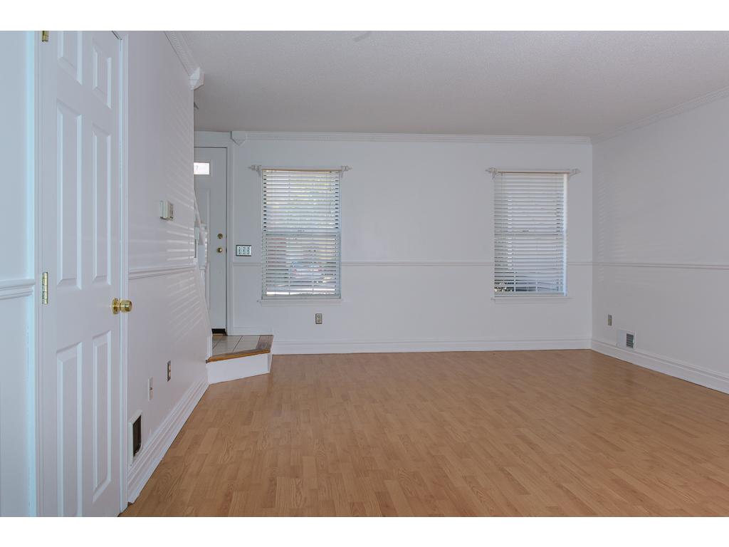 116 Middlesex Road, Unit 116 Merrimack, NH 03054 - Photo 4 of 17