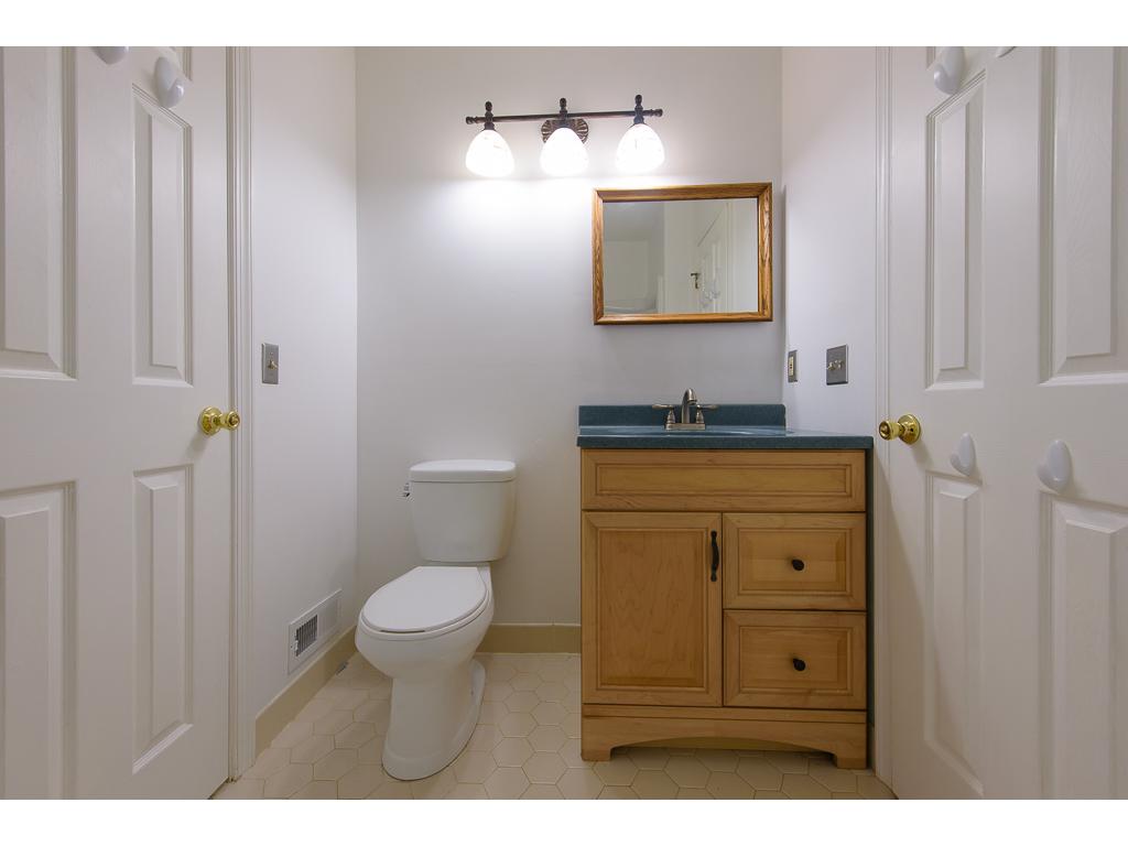 116 Middlesex Road, Unit 116 Merrimack, NH 03054 - Photo 9 of 17
