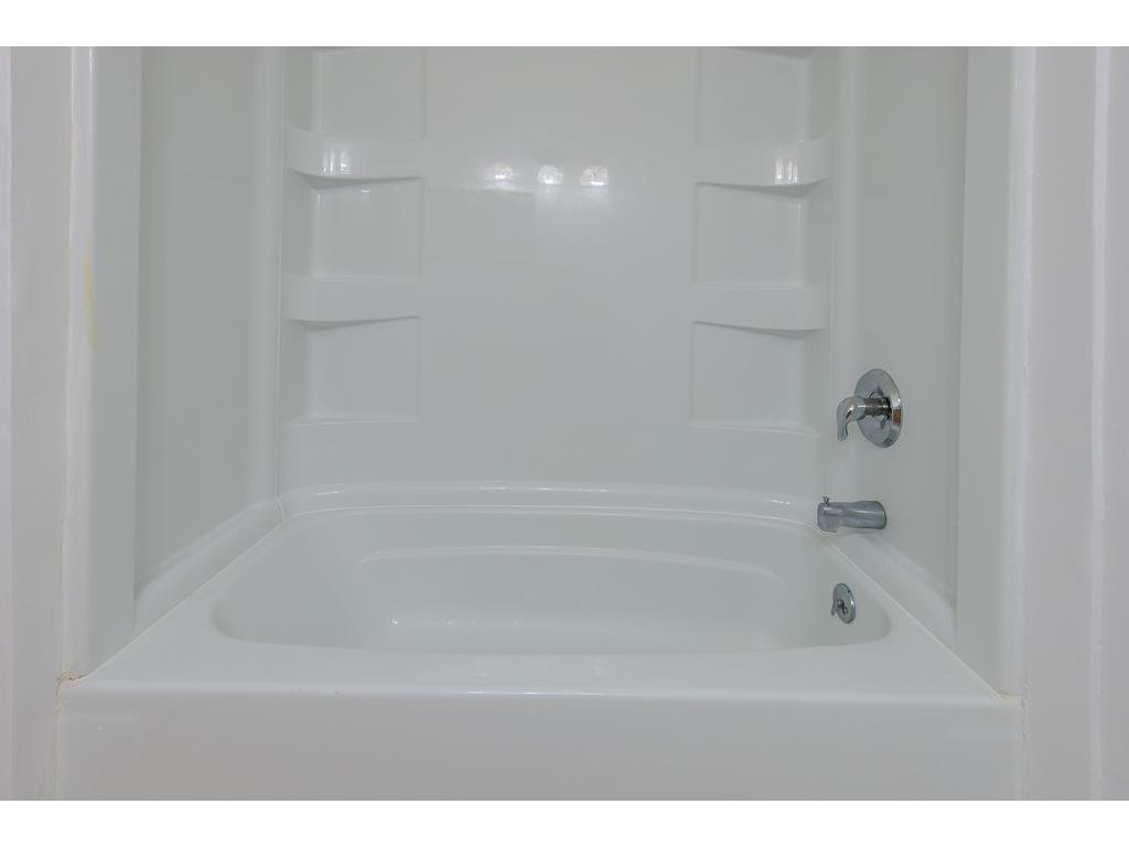 116 Middlesex Road, Unit 116 Merrimack, NH 03054 - Photo 10 of 17