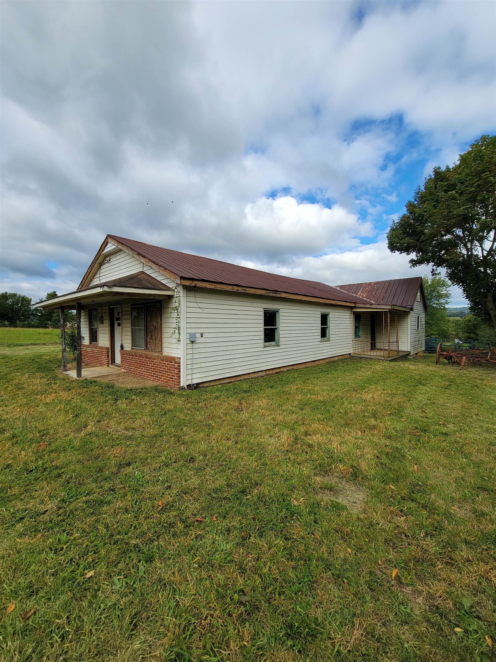 94 Guthrie Road Stuarts Draft, VA 24477 - Photo 22 of 23 Gallery Image 22