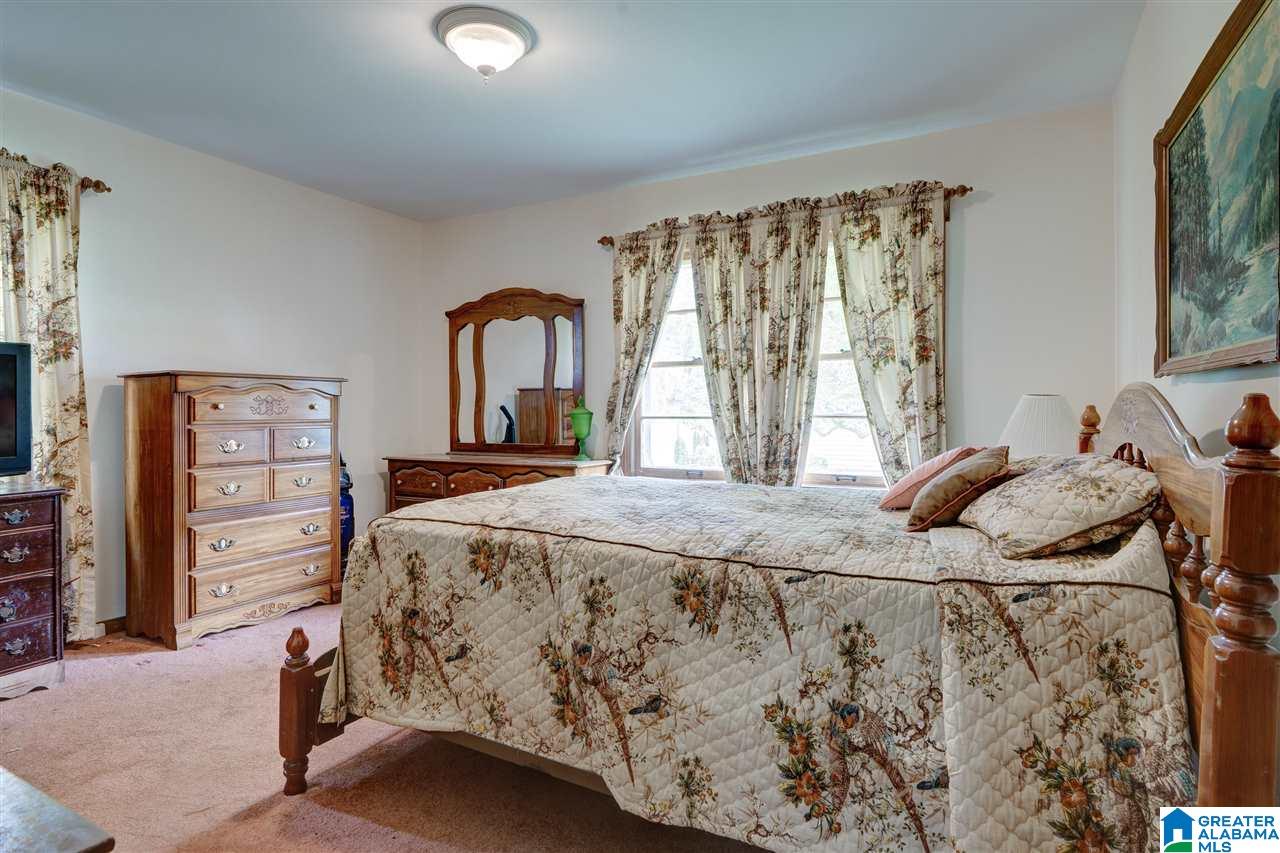 205 Adams Avenue East Oneonta, AL 35121 - Photo 25 of 30