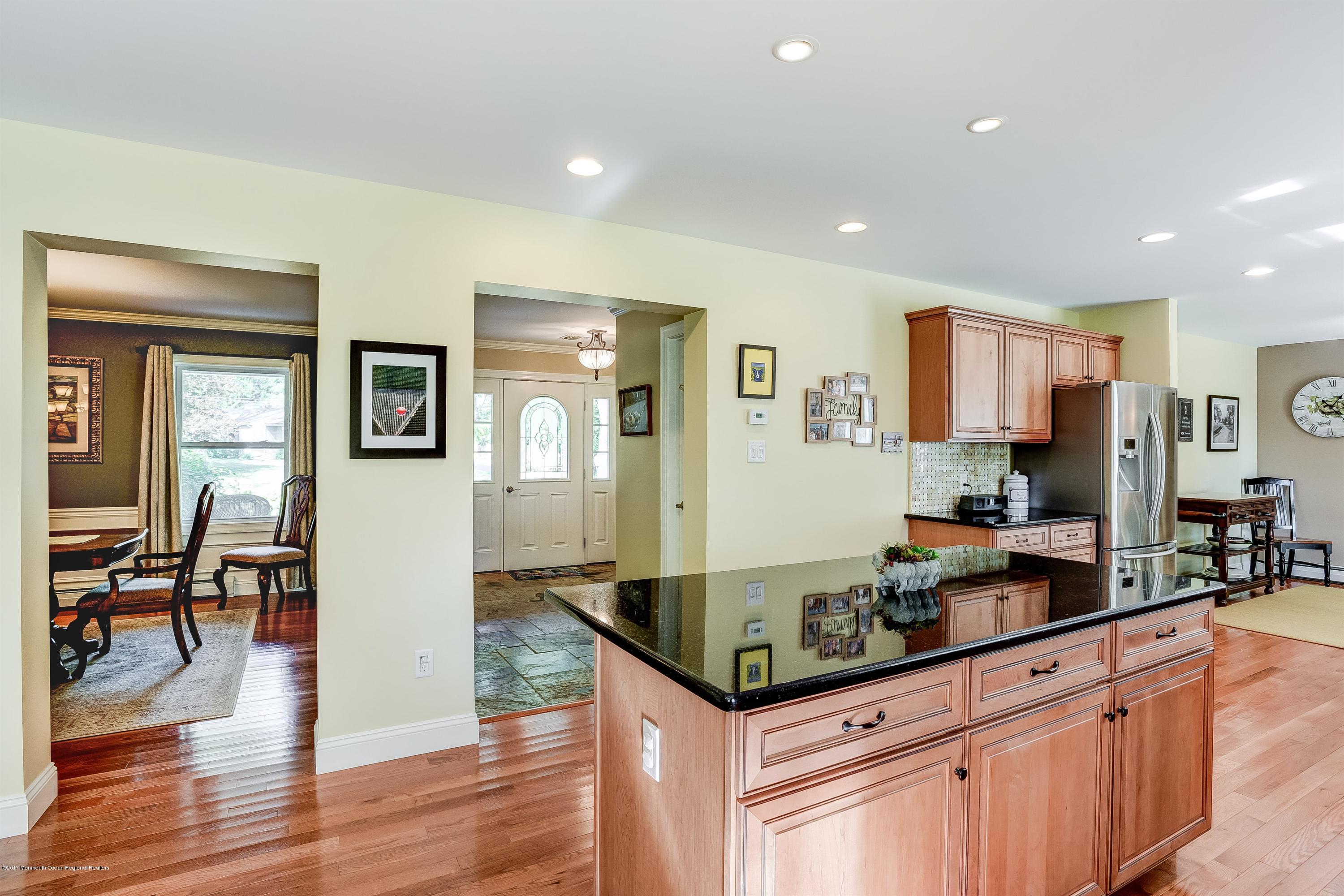 85 Reeds Road Tinton Falls, NJ 07724 - Photo 11 of 28 011_Kitchen